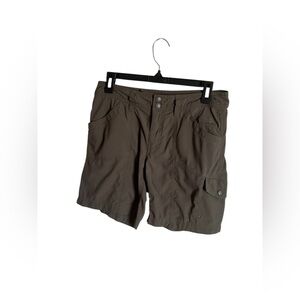 Women’s Cargo Shorts Size 4